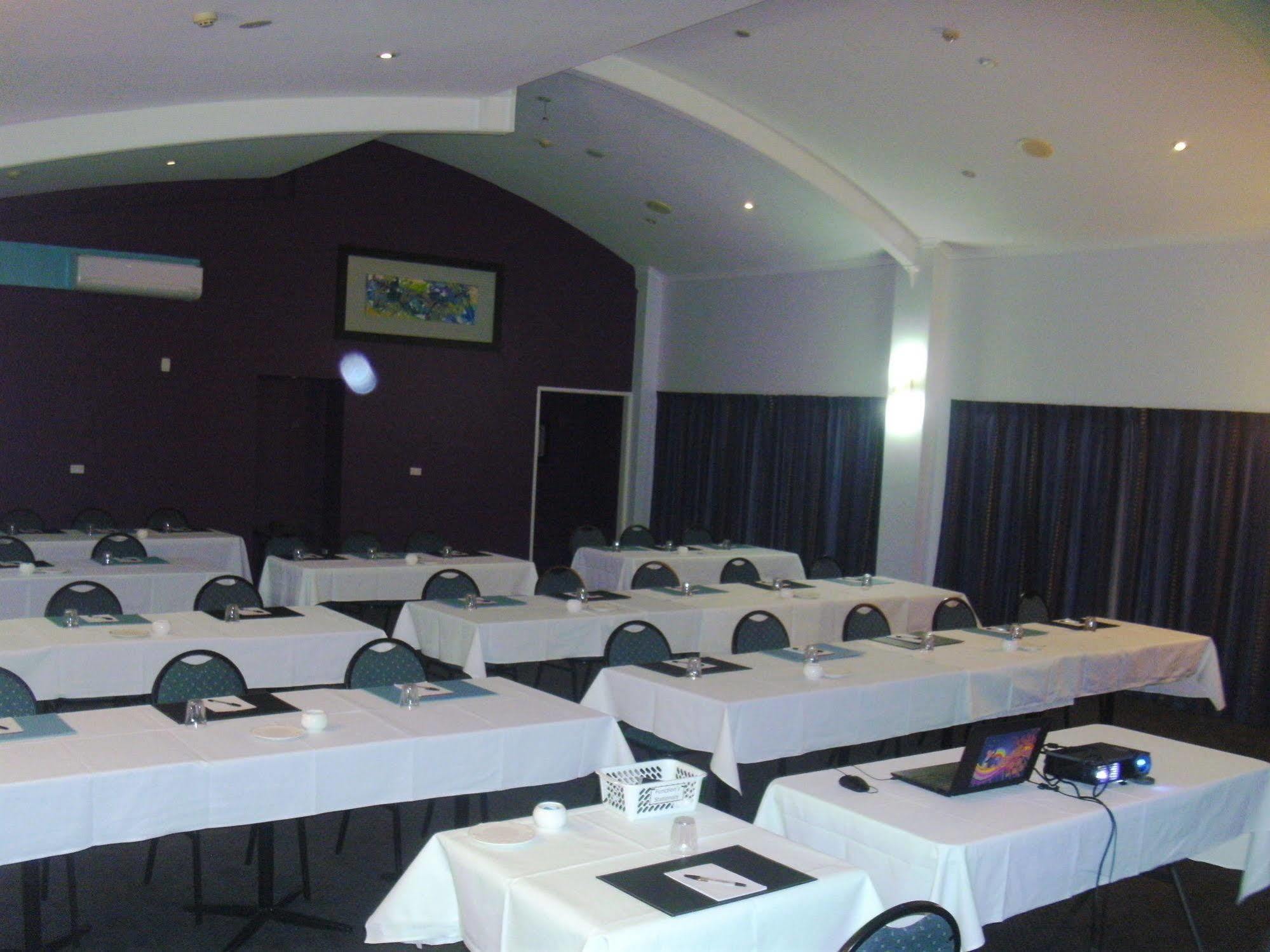 Harbour City Motel Gladstone Esterno foto