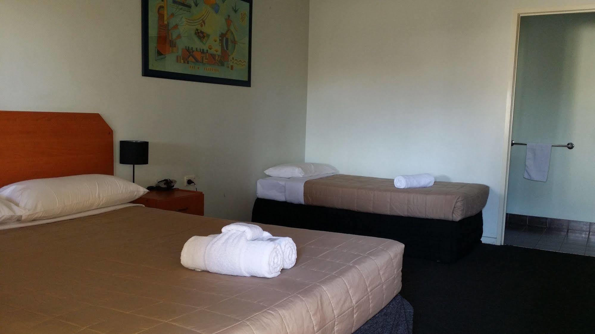 Harbour City Motel Gladstone Esterno foto